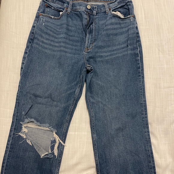 Abercrombie & Fitch Denim - Abercrombie & Fitch Blue Straight Leg Jeans